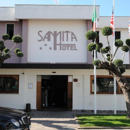 Hotel Sannita カゾーリア エクステリア 写真